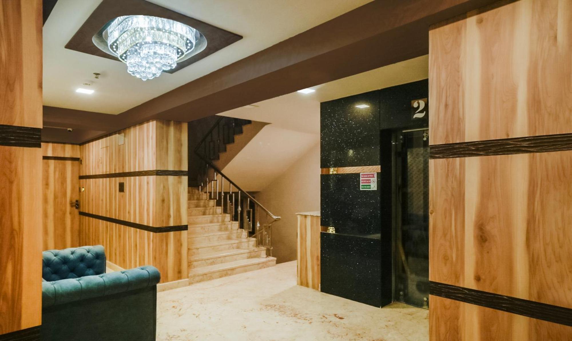 Hotel Orion Crystal Колката Екстериор снимка