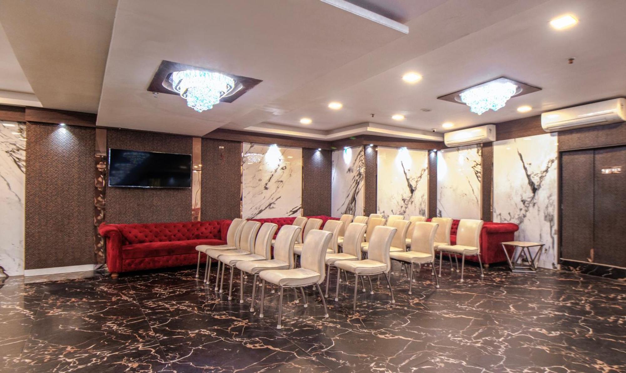 Hotel Orion Crystal Колката Екстериор снимка