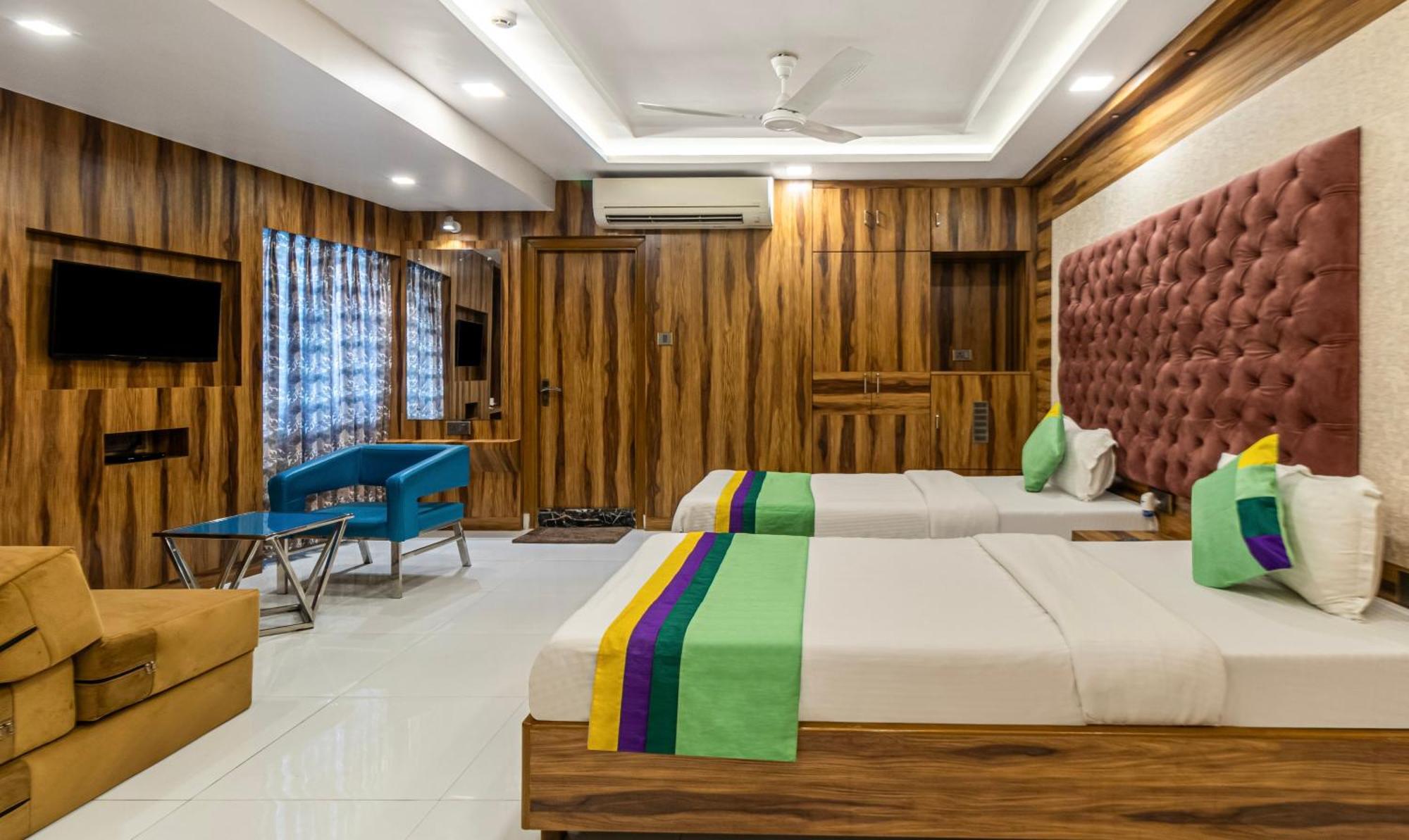 Hotel Orion Crystal Колката Екстериор снимка